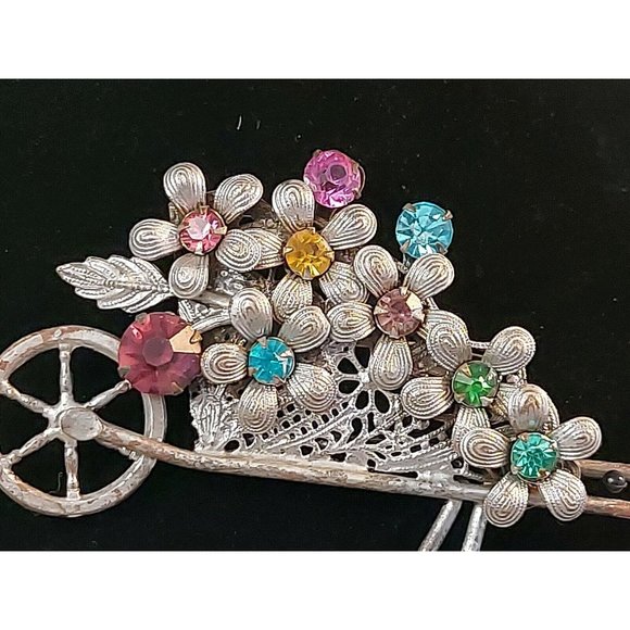 Vintage Garden Wheelbarrow w/Flowers Rhinestones Pin Brooch Costume 3.5" - Picture 4 of 10
